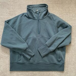 Old Navy Dynamic Fleece Half Zip Sweatshirt (Ocean Shake)